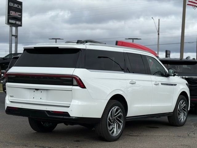 Used 2025 Lincoln Navigator L Reserve image 48