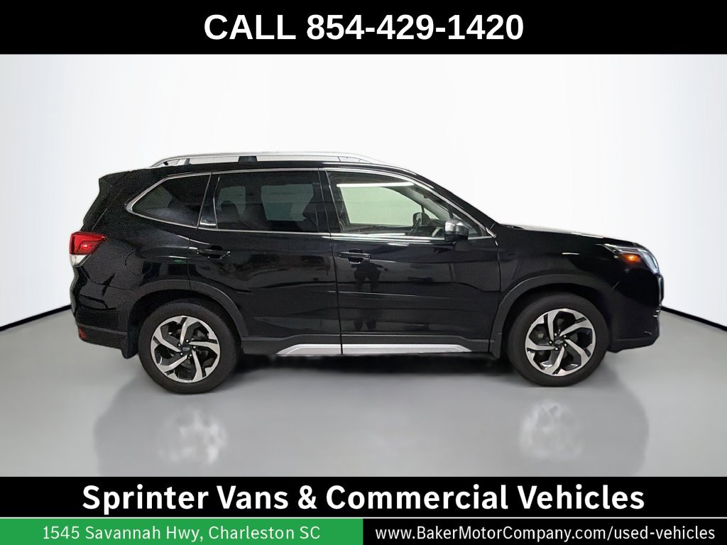 Used 2022 Subaru Forester Touring AWD/4WD image 8
