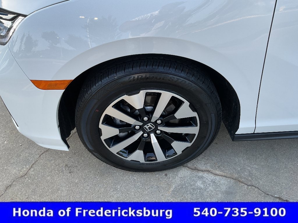 Certified 2026 Honda Odyssey EX-L image 9