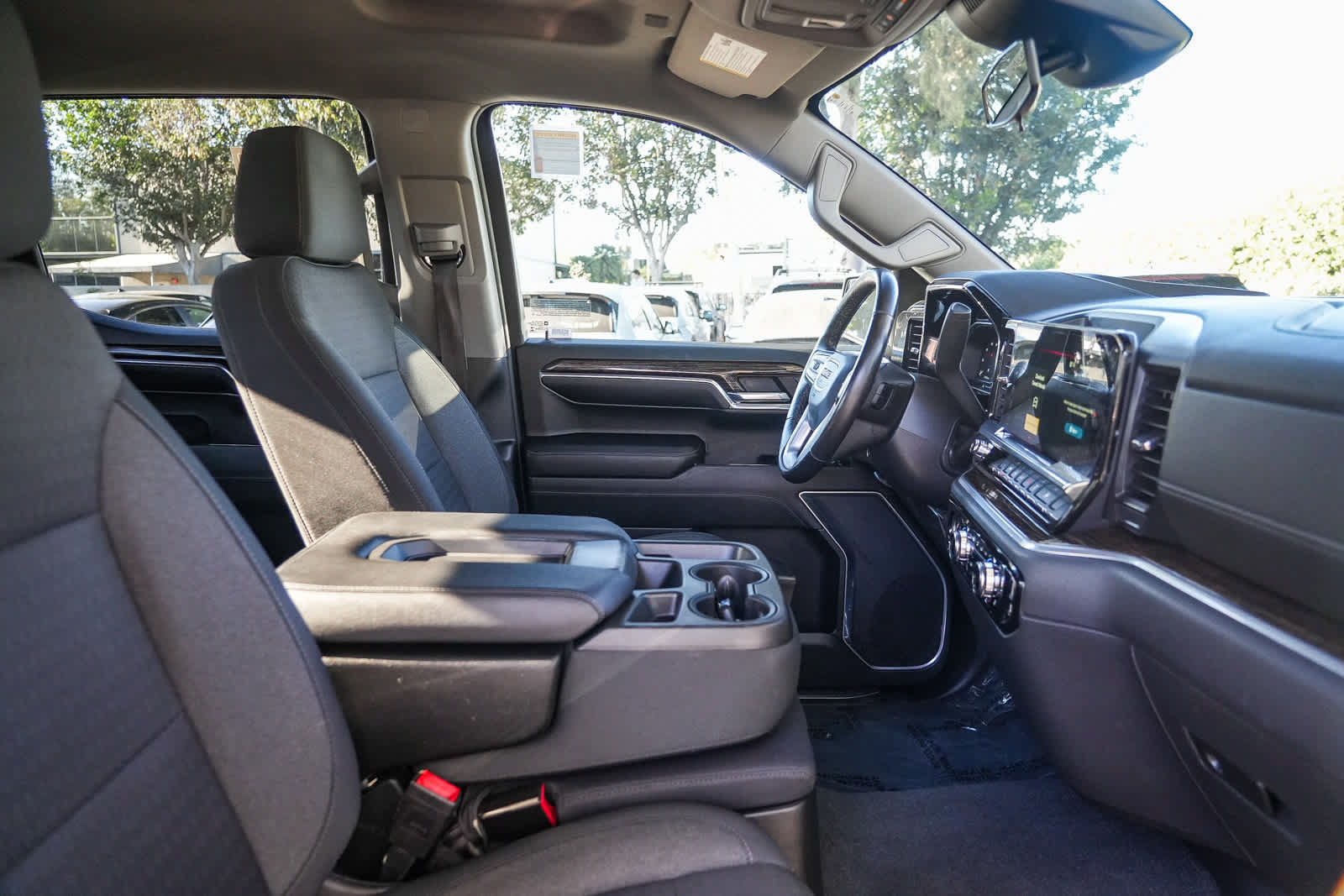 Used 2022 GMC Sierra 1500 Elevation AWD/4WD image 15