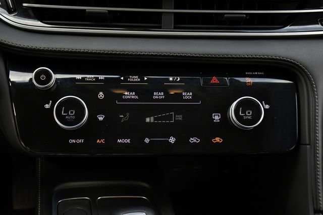 Used 2025 INFINITI QX60 Pure image 19