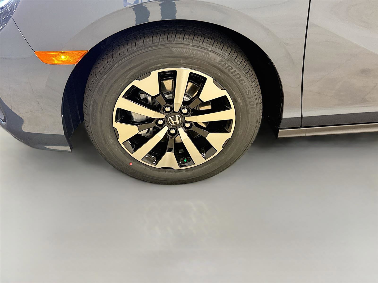 New 2026 Honda Odyssey EX-L image 30