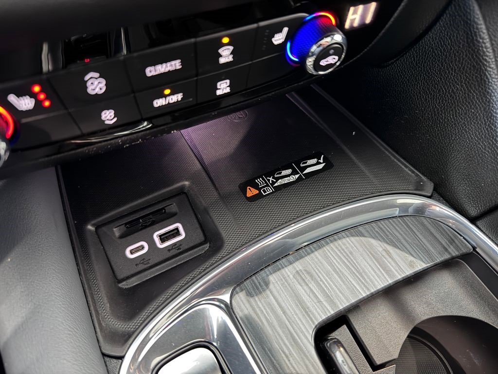 Certified 2023 Buick Enclave Essence w/ Experience Buick Package image 20