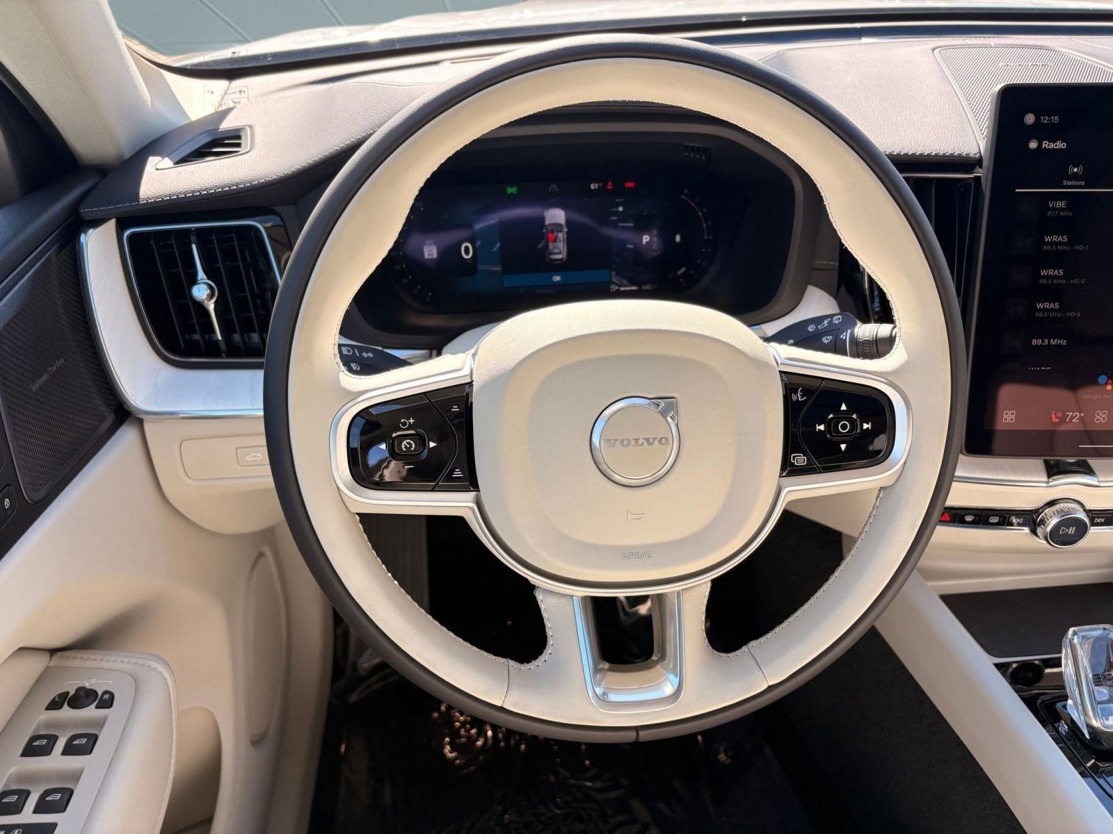 New 2026 Volvo XC60 B5 Ultra w/ Climate Package image 17