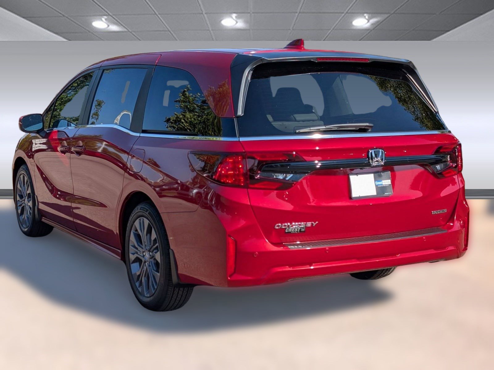 New 2026 Honda Odyssey Touring image 3