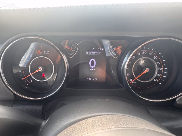 Used 2022 Jeep Wrangler Sport AWD/4WD image 28