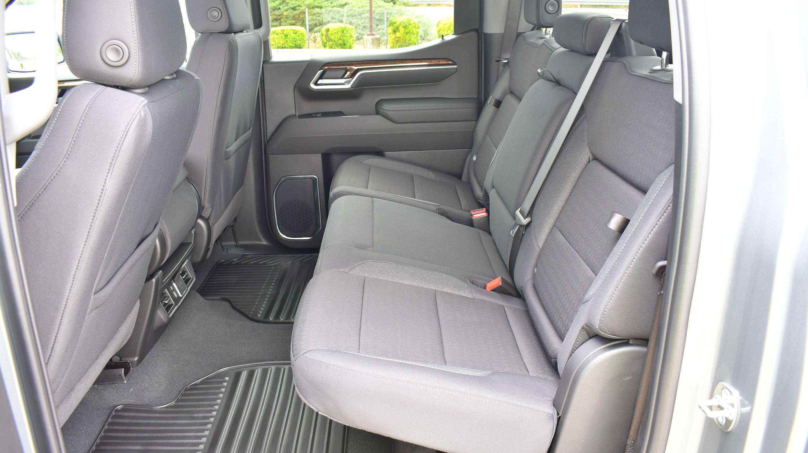 New 2026 GMC Sierra 1500 Elevation image 25