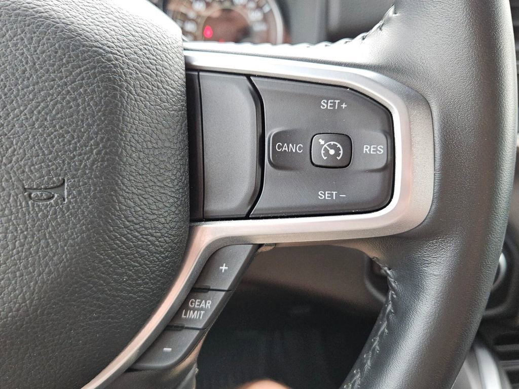 Used 2022 RAM 1500 Big Horn AWD/4WD image 22