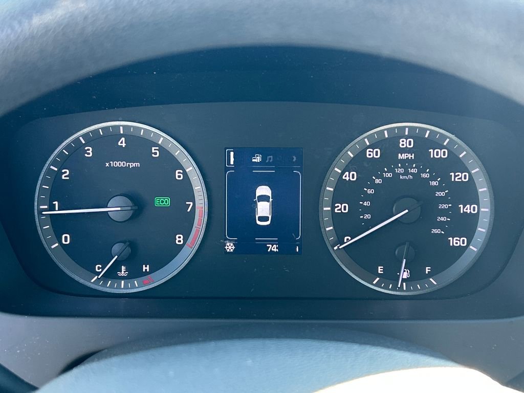 Used 2017 Hyundai Sonata SE image 16