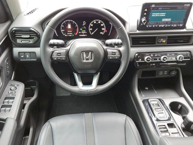 Certified 2025 Honda Pilot EX-L image 12