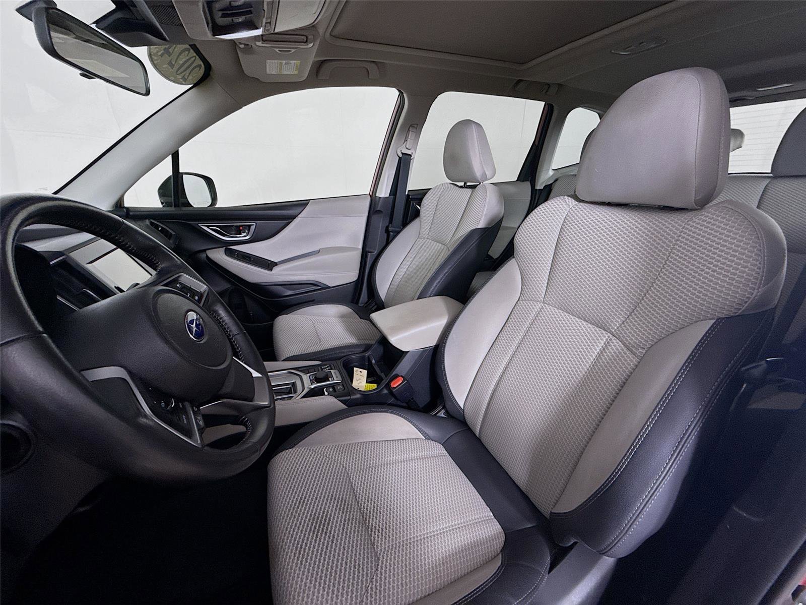 Used 2024 Subaru Forester Premium image 5