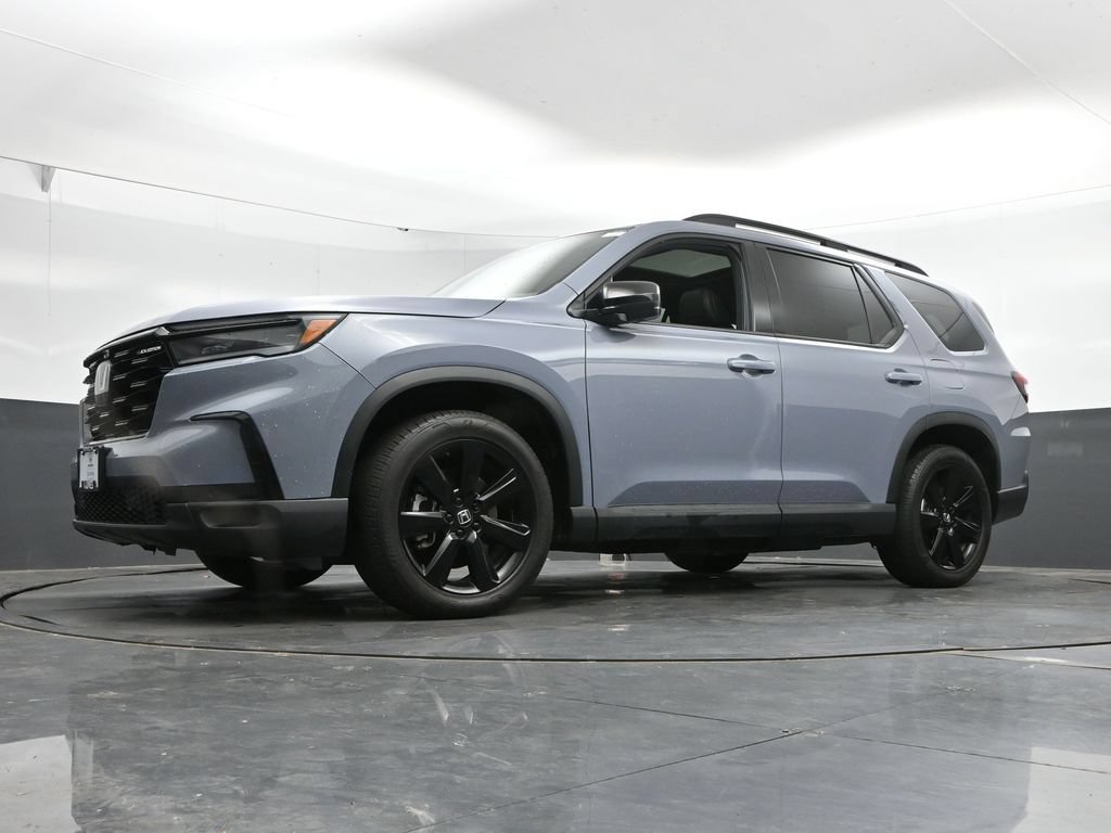 Used 2025 Honda Pilot Black Edition image 37