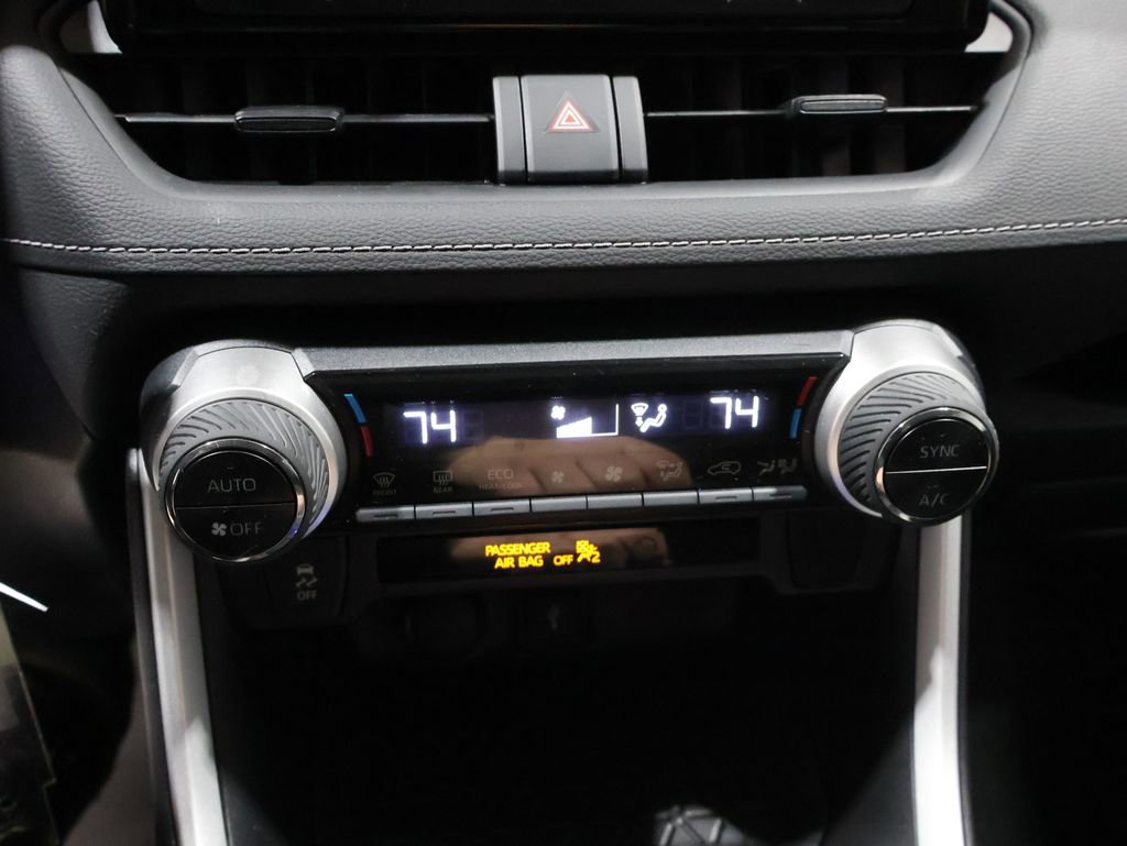 Used 2021 Toyota RAV4 LE w/ Carpet Mat Package (TMS) image 26