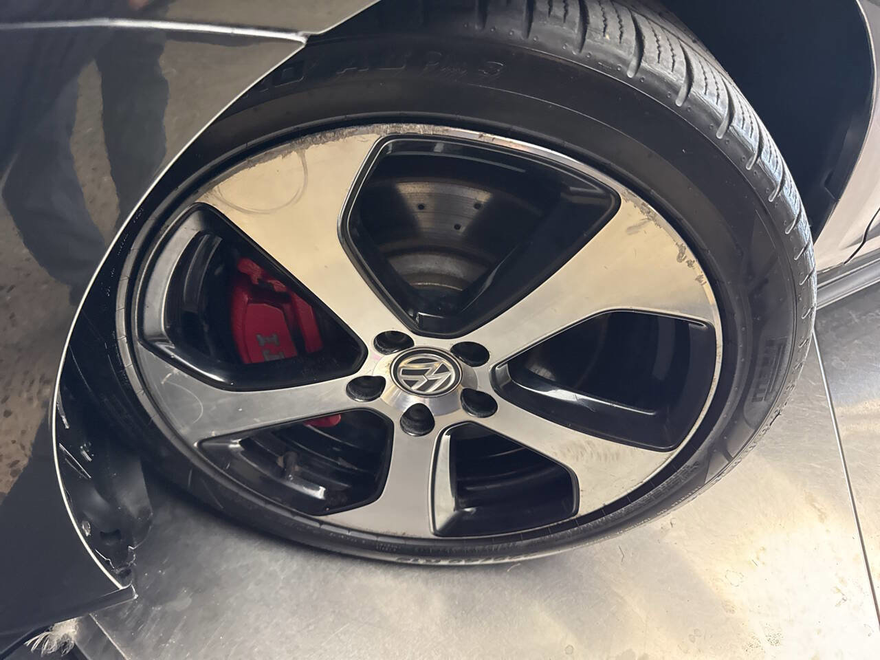 Used 2017 Volkswagen GTI Autobahn FWD image 35