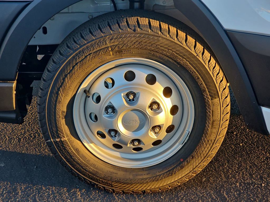 New 2026 Ford Transit 350 148 Medium Roof image 33