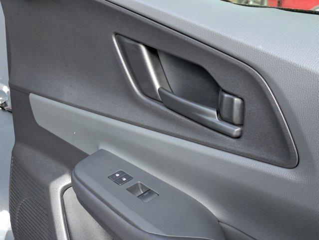 Used 2025 Toyota Prius LE image 27