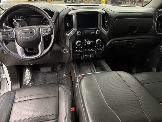 Used 2023 GMC Sierra 3500 Denali w/ Denali Ultimate Package image 9