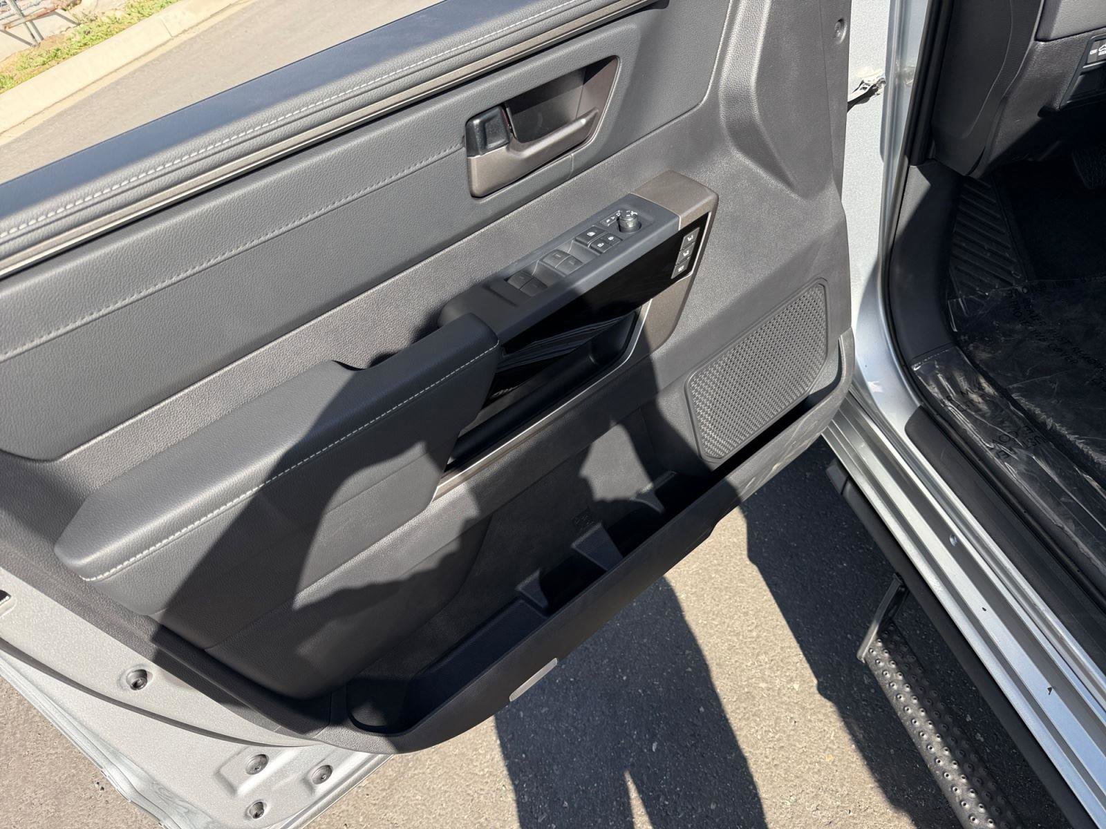 New 2026 Toyota Tundra Limited AWD/4WD image 20