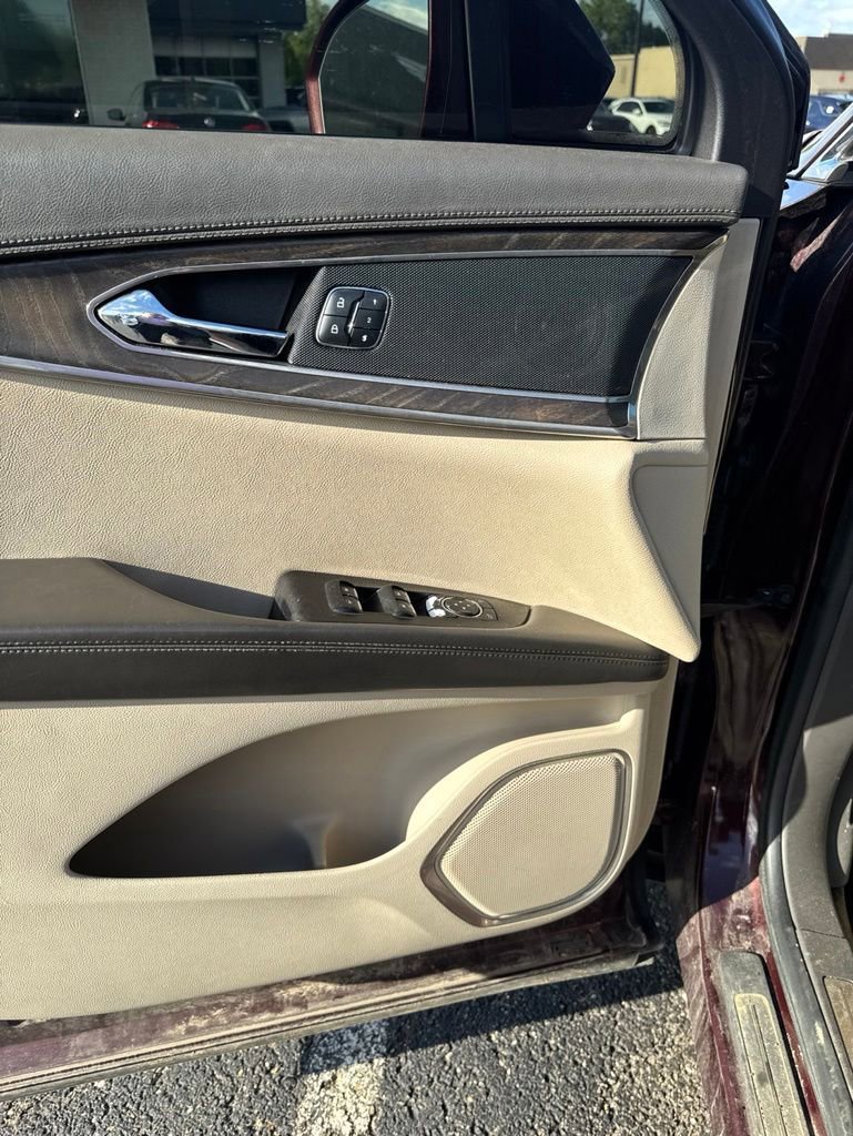 Used 2017 Lincoln MKX Select w/ Select Plus Package FWD image 8
