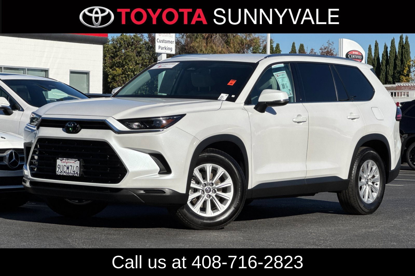 Certified 2025 Toyota Grand Highlander AWD image 2