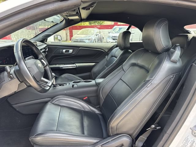 Used 2025 Ford Mustang Premium RWD image 24