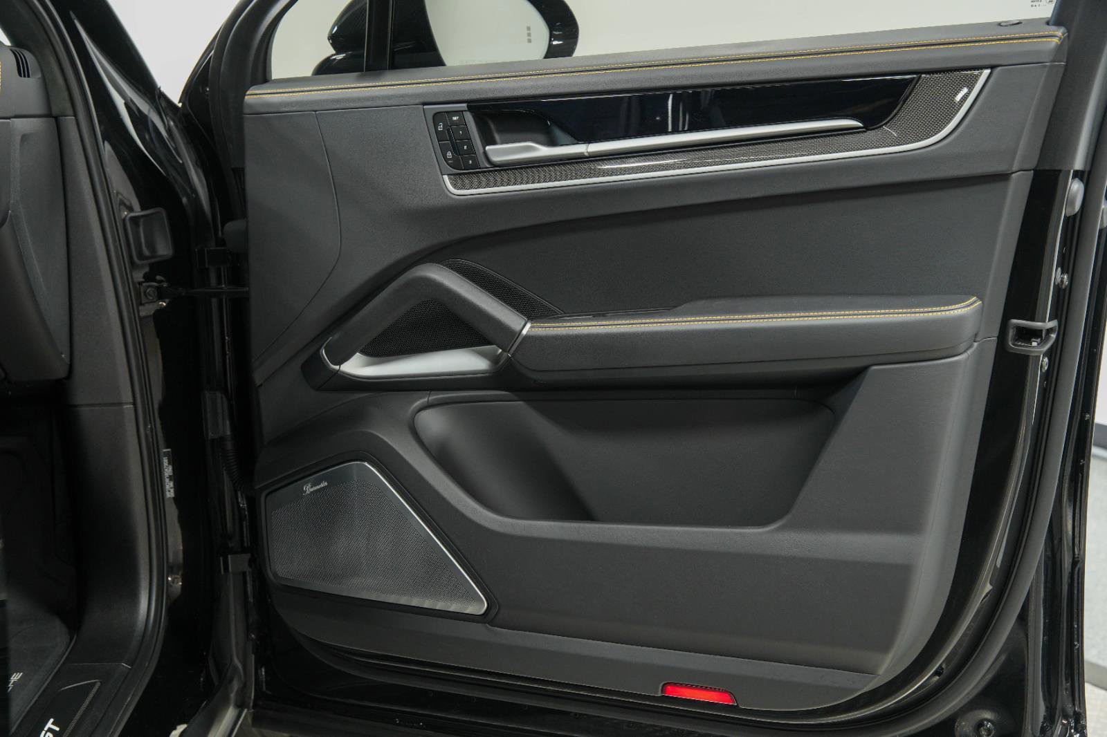 Used 2024 Porsche Cayenne Turbo GT image 73