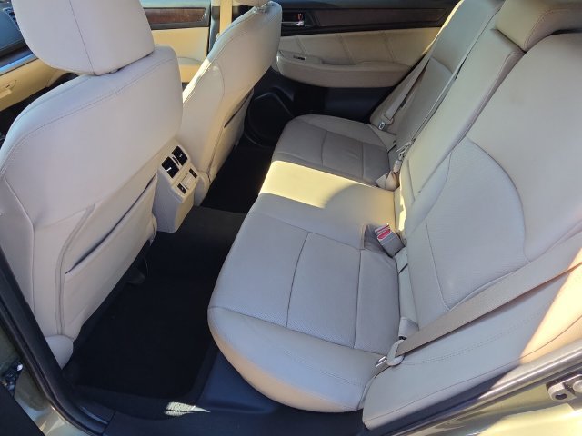 Used 2018 Subaru Outback 2.5i Limited AWD/4WD image 12