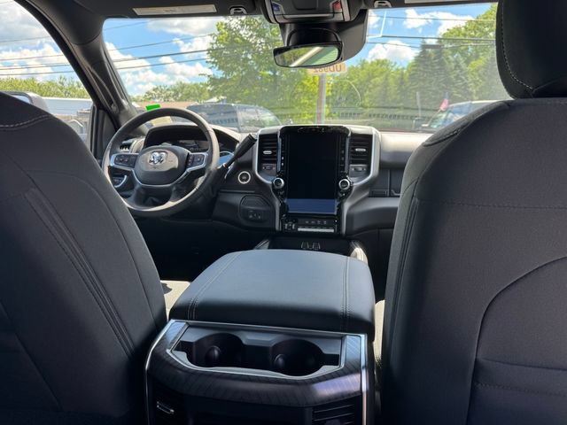New 2026 RAM 2500 Big Horn AWD/4WD image 26
