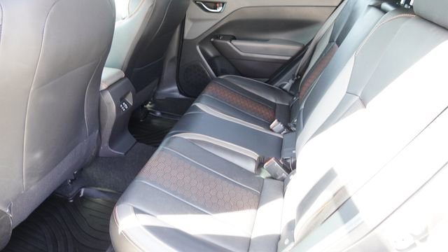 Used 2024 Subaru Crosstrek 2.5i Limited AWD/4WD image 15