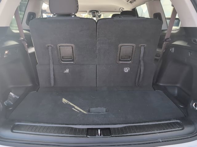 Used 2023 Jeep Grand Cherokee L Laredo image 29