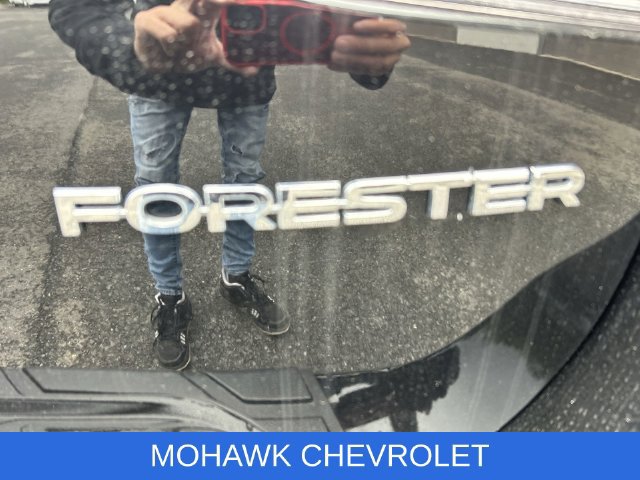 Used 2023 Subaru Forester Premium AWD/4WD image 33