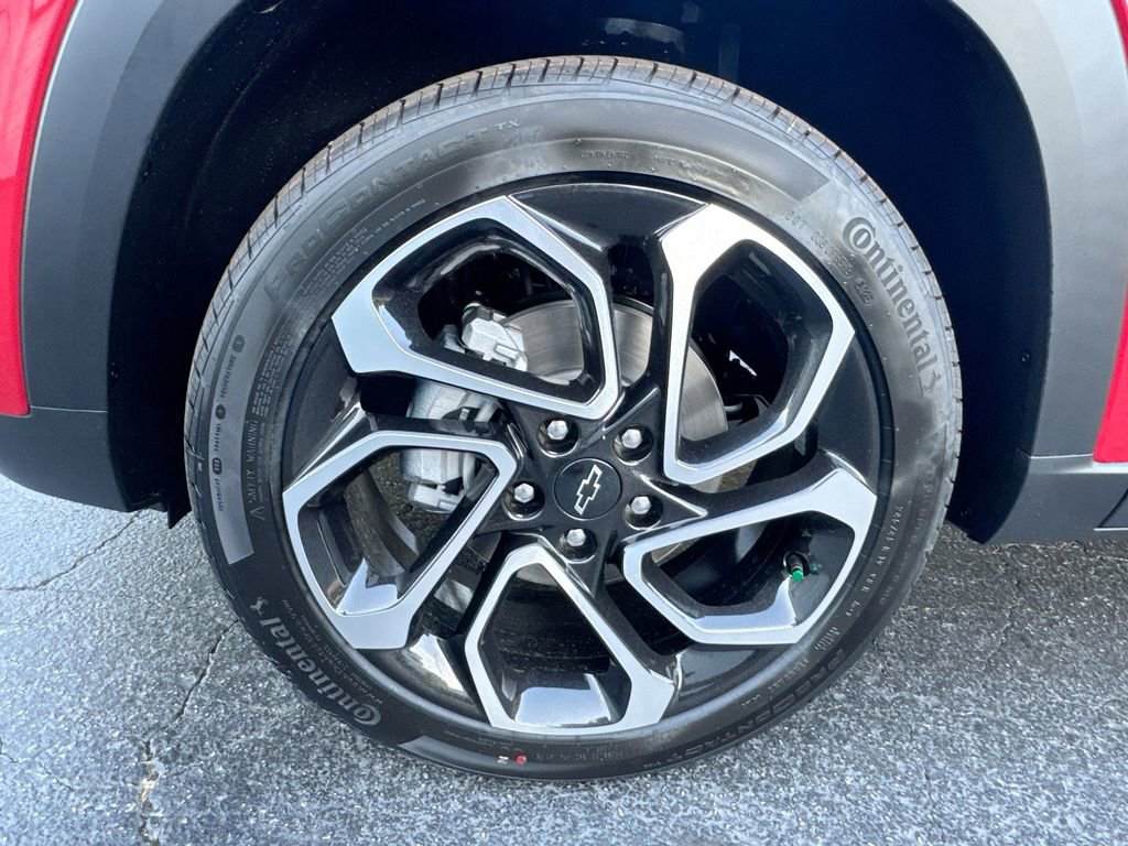 New 2026 Chevrolet Trax RS w/ Driver Confidence Package FWD image 12