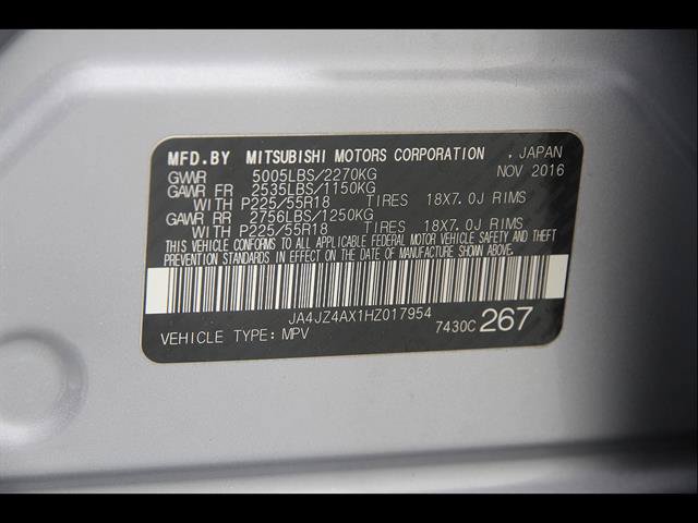 Used 2017 Mitsubishi Outlander GT AWD/4WD image 25