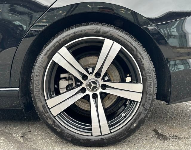 Certified 2025 Mercedes-Benz C 300 4MATIC Sedan image 11