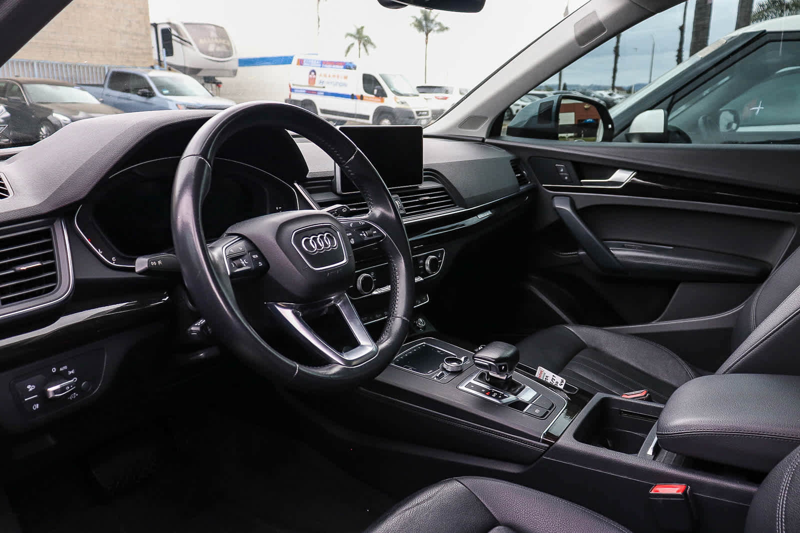 Used 2020 Audi Q5 2.0T Premium Plus w/ Premium Plus Package AWD/4WD image 9