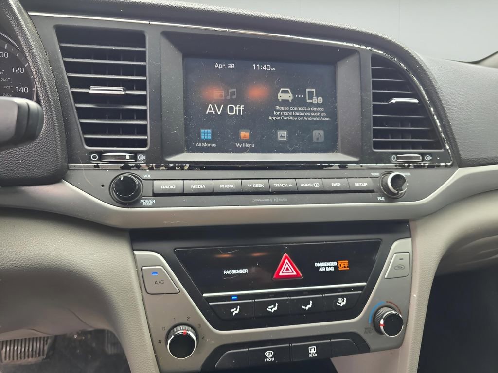 Used 2018 Hyundai Elantra SEL FWD image 18