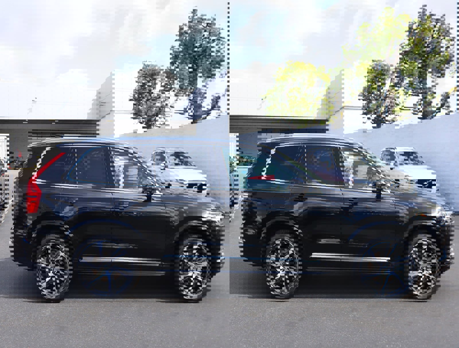 Certified 2024 Volvo XC90 B6 Ultimate image 55