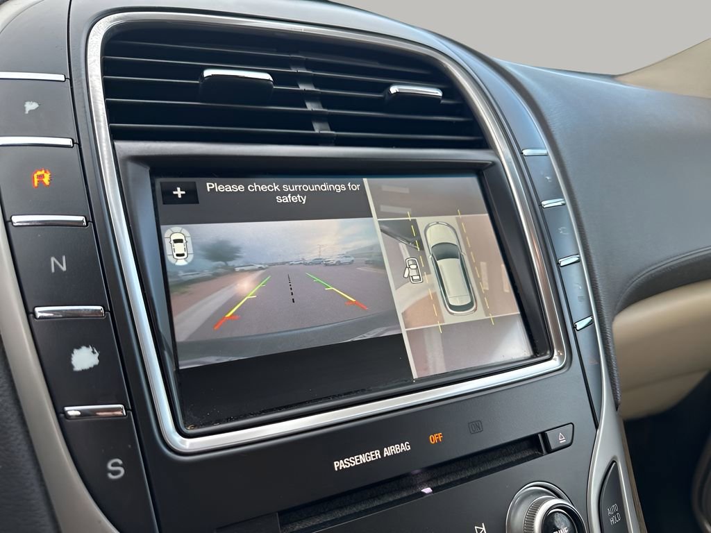 Used 2016 Lincoln MKX Reserve w/ Technology Package image 36