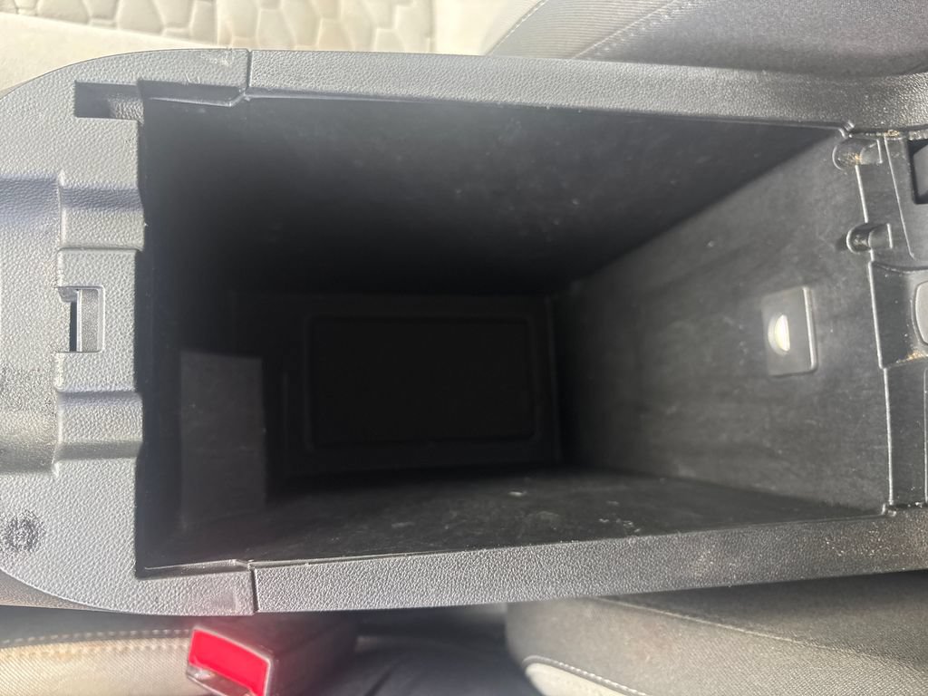 Used 2020 Chevrolet Equinox LS w/ LS Convenience Package FWD image 26