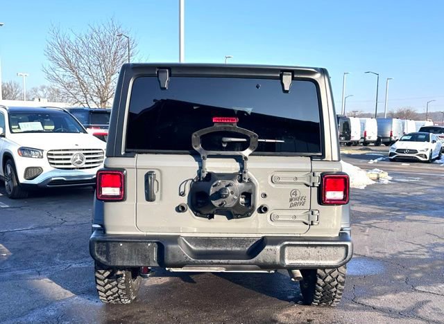 Used 2022 Jeep Wrangler Unlimited Willys image 7