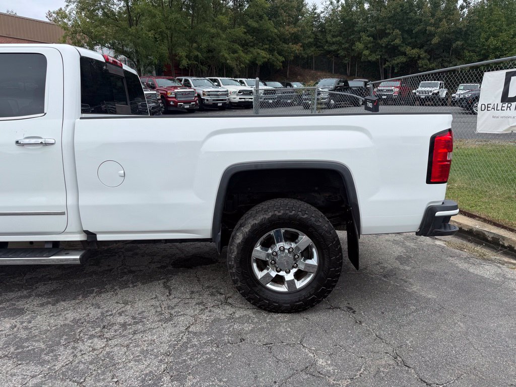 Used 2016 GMC Sierra 3500 Denali w/ Duramax Plus Package AWD/4WD image 10