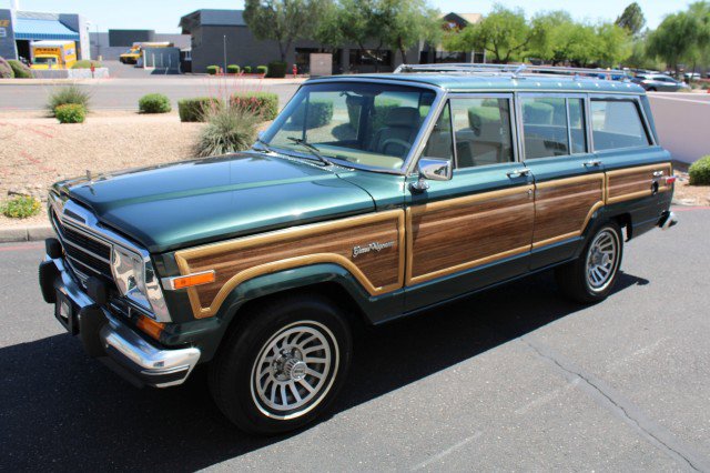 Used 1991 Jeep Grand Wagoneer for Sale (Test Drive at Home) - Kelley Blue  Book