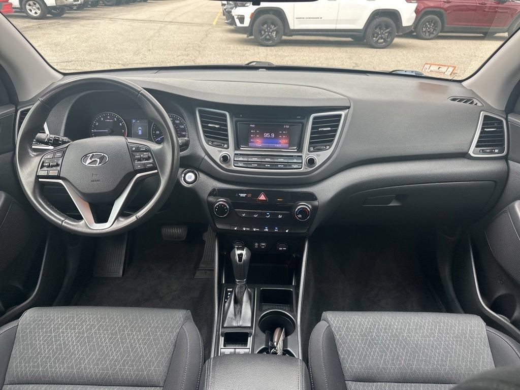 Used 2016 Hyundai Tucson Sport AWD/4WD image 17