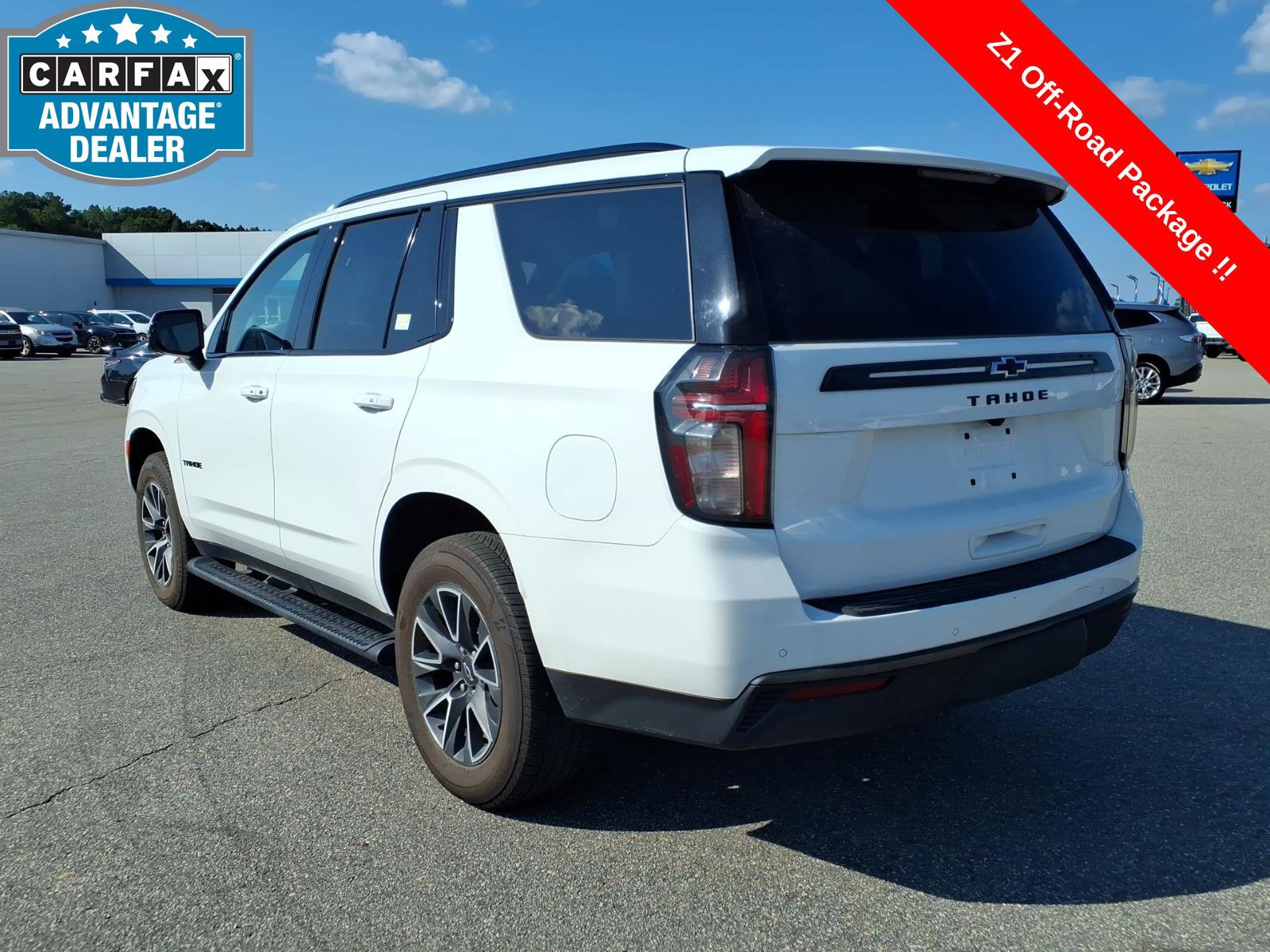 Used 2021 Chevrolet Tahoe Z71 w/ Z71 Off-Road Package AWD/4WD image 3