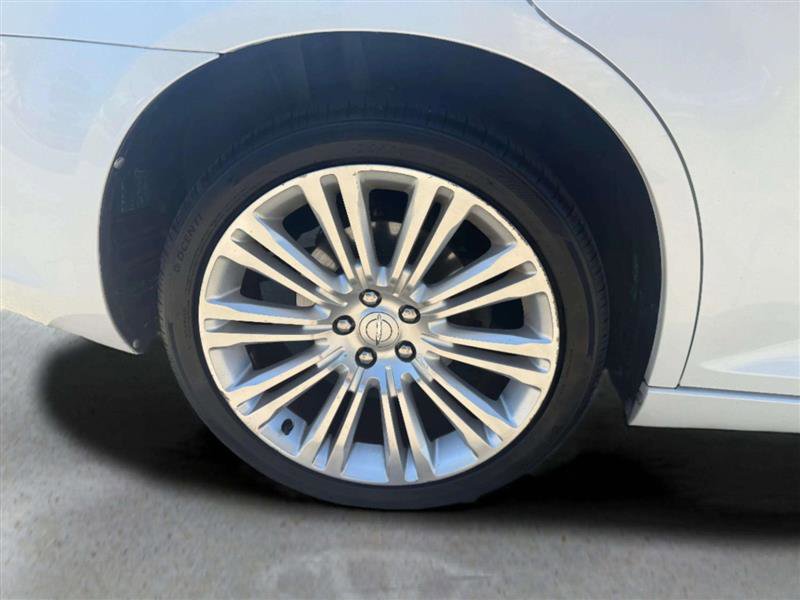 Used 2011 Chrysler 300 C w/ Sound Group image 15