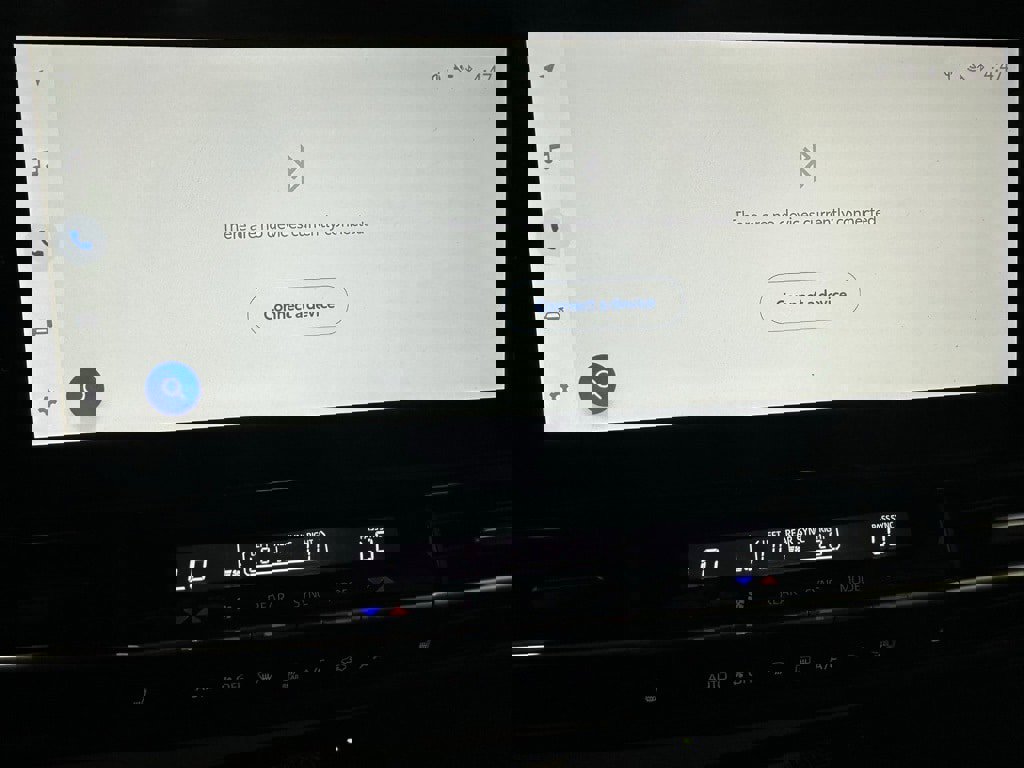 Used 2025 Toyota Sienna XSE image 28