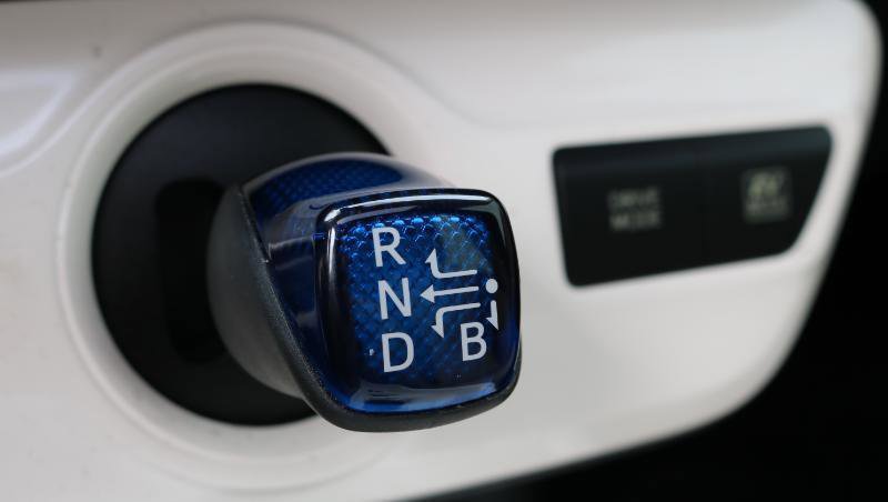 Used 2016 Toyota Prius Three w/ Advanced Technology Package image 9