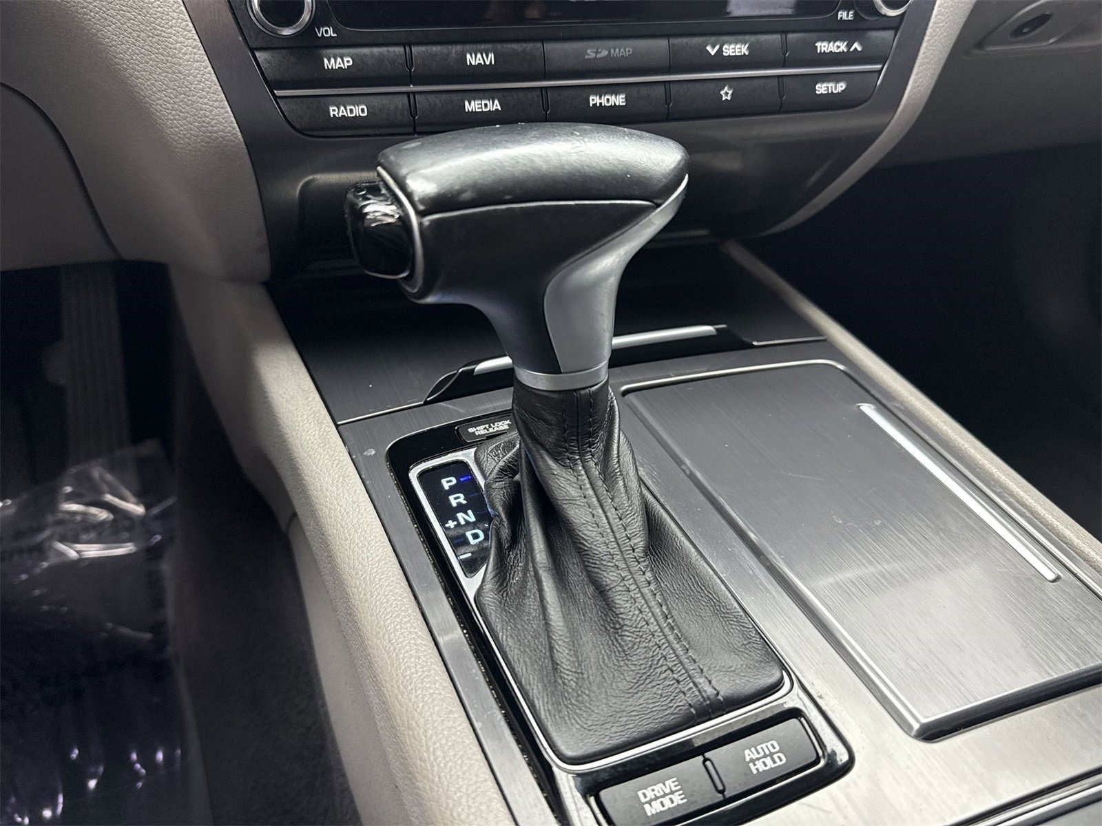 Used 2019 Genesis G80 3.8 image 30