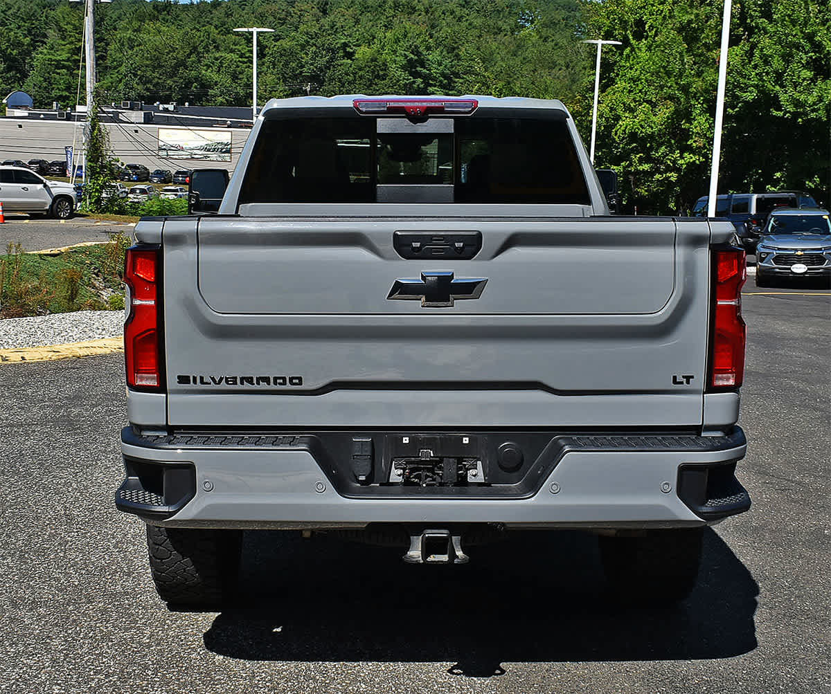 Used 2024 Chevrolet Silverado 2500 LT w/ Z71 Sport Edition AWD/4WD image 7