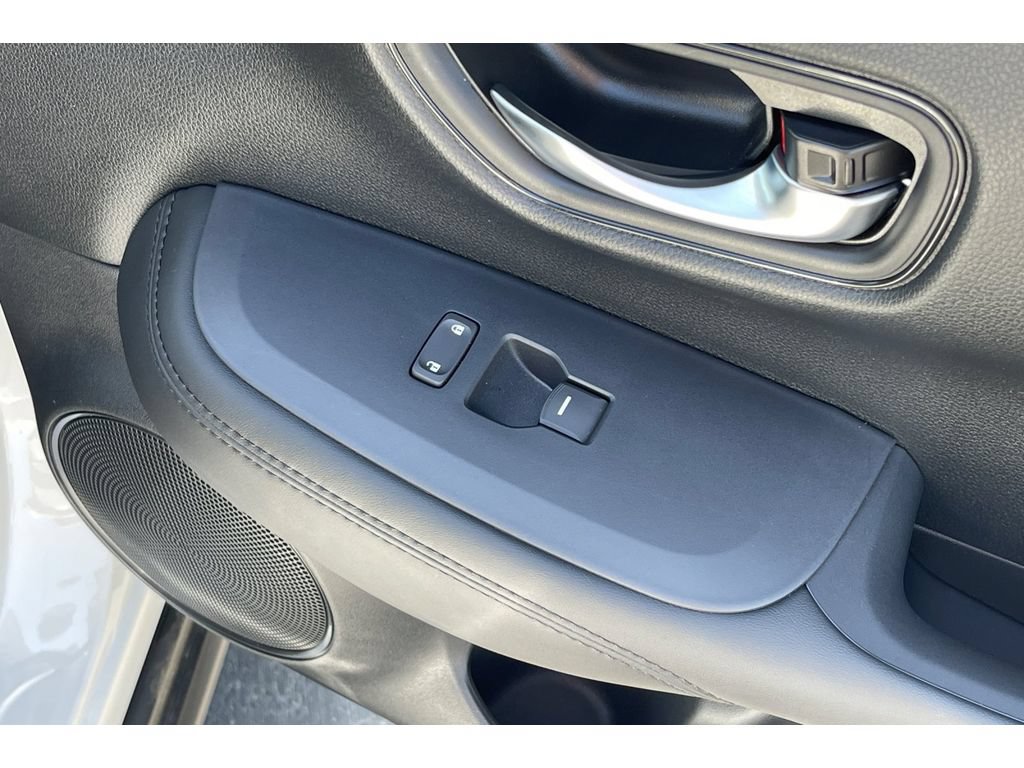 Certified 2027 Honda HR-V LX image 21